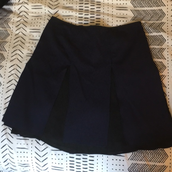 The Limited Navy/Black Skirt - Picture 2 of 2